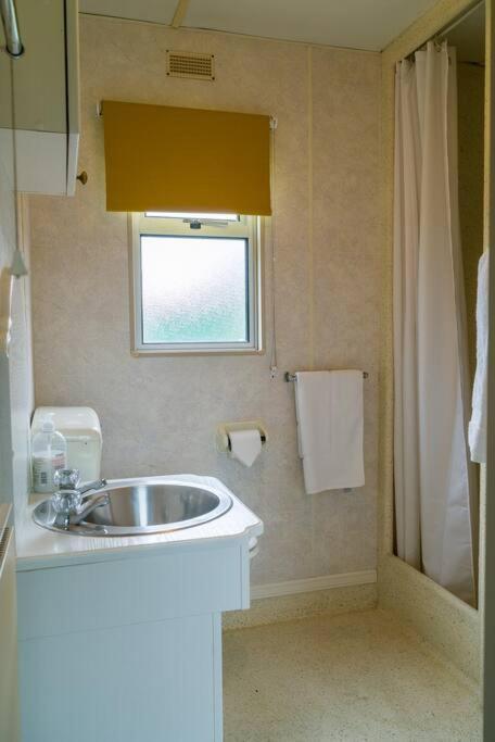 Wind In The Willows: Sleeps 4, Kitchen, Bathroom, Lounge, Wifi Napton on The Hill Εξωτερικό φωτογραφία